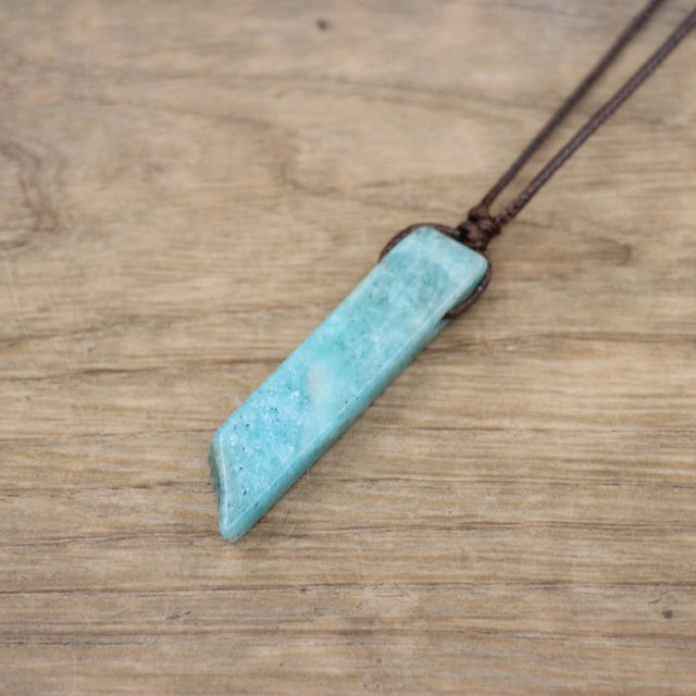 Healing Crystal Irregular Pendants Necklace