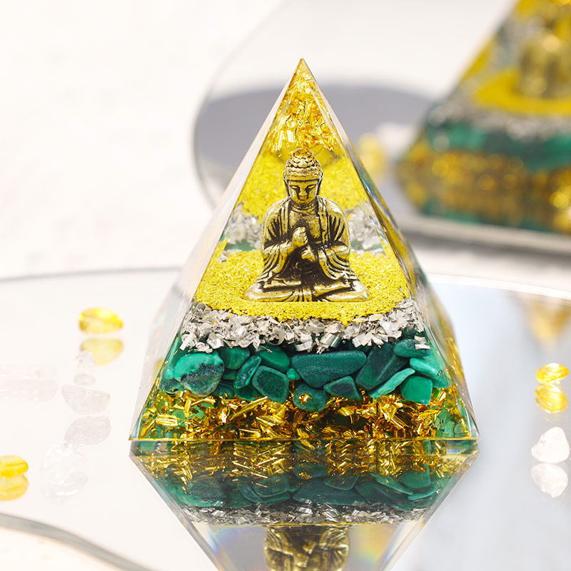 Crystal Orgone Pyramids  (5cm - 10cm)